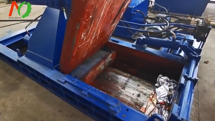 Iron Drum Briquetting Machine