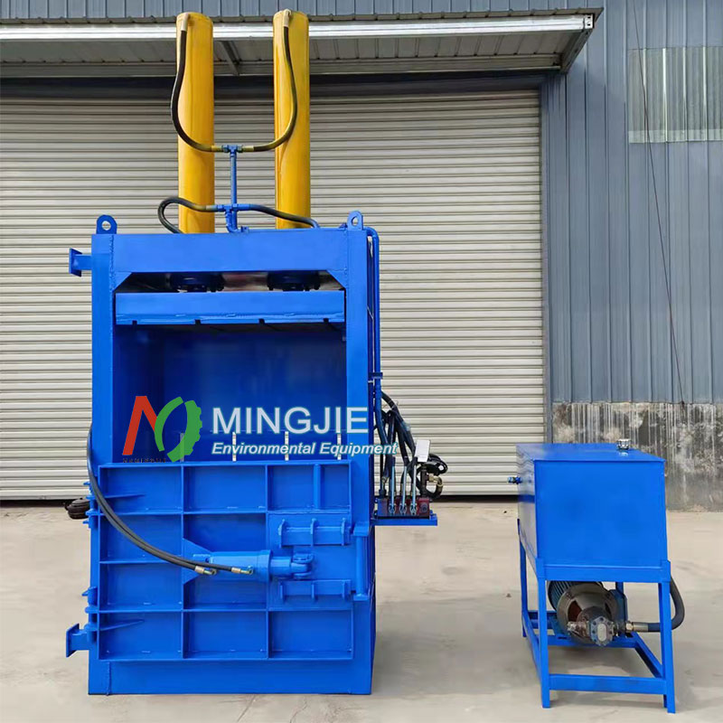 Vertical Downstroke Baler