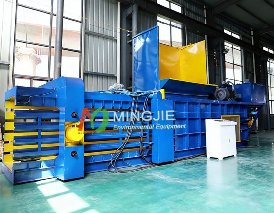 Efficient Recycling Baler